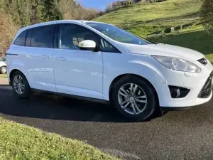 Ford Grand C-Max Bild 2