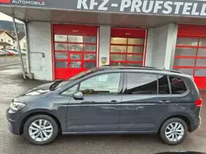 Volkswagen Touran Bild 8