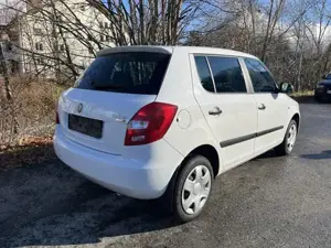 Skoda Fabia 2, frisch Vorgeführt, Garagengepflegt, Servicegepflegt, 8fach-Bereifung,  Bild 8