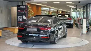 Audi A8 Bild 8