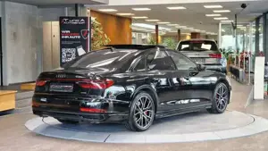 Audi A8 Bild 9