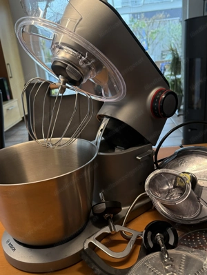Neuwertige BOSCH Küchenmaschine Bild 2