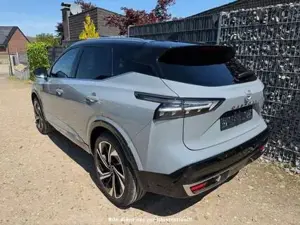 Nissan Qashqai 1.3 48V Carplay LED Klimaauto SHzg S.Key R.Cam ... Bild 3