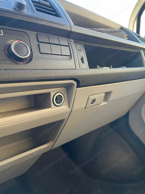 VW T6 Kastenwagen Diesel KR 2,0 TDI BMT Bild 7