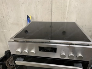 Backofen-Herd Kombi, Backofen kann auch alleine benutzt werden. Bild 2