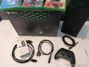 Microsoft Xbox Series X 1 TB Schwarz Zubehörpaket Controller Akku und Spiele