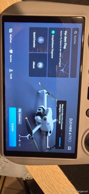 DJI Mini 4 Pro Fly More Combo Drohne (RC2) Smart Controller Bild 2