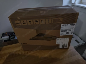 Schwarze Abzugshaube,neu ungeöffnet in Schwarz