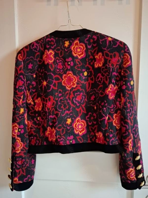 Pfiffige farbenfrohe Damenjacke von Escada Bild 4