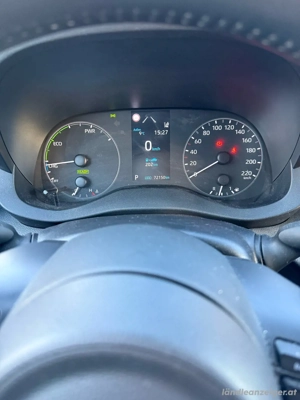 Toyota Yaris 1,5 VVT-i Hybrid Bild 3