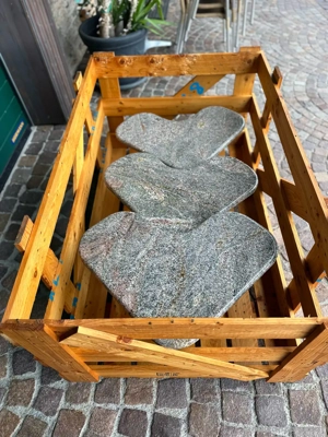Naturstein-Granit Beistelltische - Handgefertigte Unikate in Herzform Naturstein-Granit Wohnzimmer T Bild 7