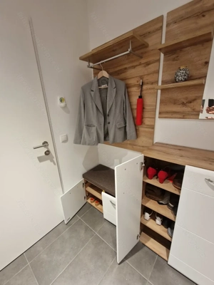 4 teilige garderobe Bild 3
