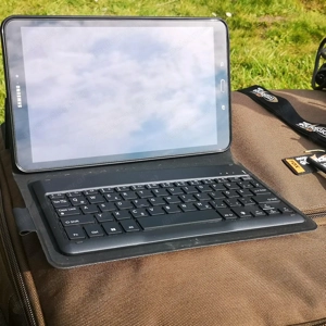  Carplounge Rt4 Futterboot Bild 4