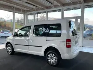 VW Caddy Bild 4