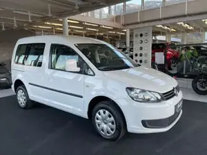 VW Caddy Bild 8