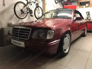 Mercedes-Benz E 200 Cabrio