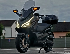 Honda Forza 350   Sehr gepflegt  Bild 3