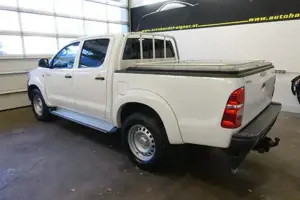 Toyota Hilux Bild 18