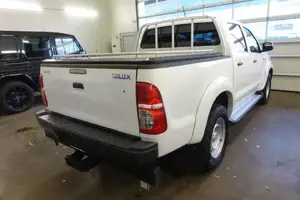 Toyota Hilux Bild 16