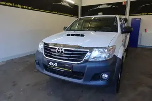 Toyota Hilux Bild 12