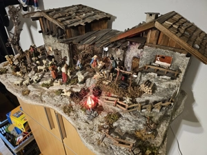 Hand gemachte Krippe Bild 4