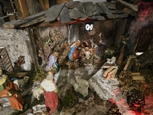 Hand gemachte Krippe Bild 5