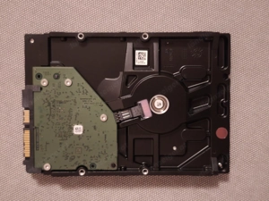 3.5  Festplatte Seagate Desktop HDD 1TB SATA  Bild 7