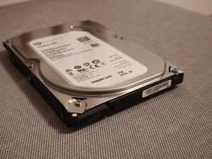 3.5  Festplatte Seagate Desktop HDD 1TB SATA  Bild 4