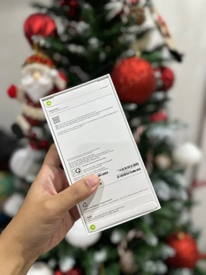 Apple Iphone 17 pro in silver or orange beide brand neu mit 1TB storage. für alle sim netze offen