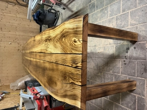 Selbstgemachter Eschen Tisch 