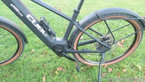 CUBE 2x E-Bikes wenig km  Bild 4