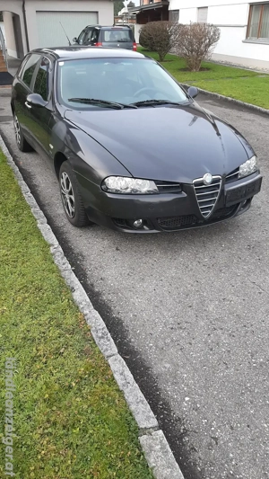 Alfa Romeo 156 Sportwagon 1.9 JTD Bild 2