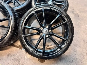 Original VW Golf 19" Pretoria Felgen + Continental Winterreifen   Top Bild 2