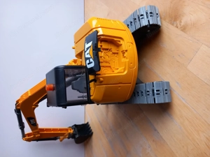 Bruder Bagger CAT Bild 4