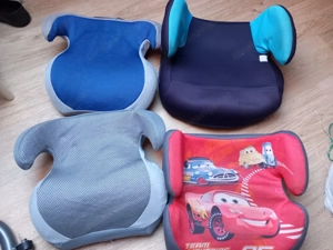 zu verschenken: Autokindersitzerhöhung