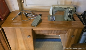 Nähmaschine Anker  mit Tisch Bild 3