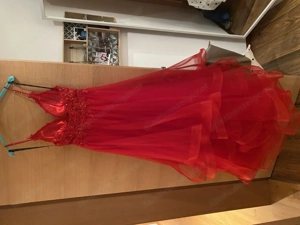 Maturaballkleid mit Spitze und Tüll Bild 3