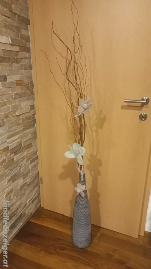 Grosse Bodenvase inkl. Deko