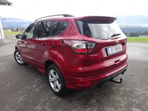 Ford Kuga 2.0 TDCi  ST -Line Allrad  Automatic Bild 3