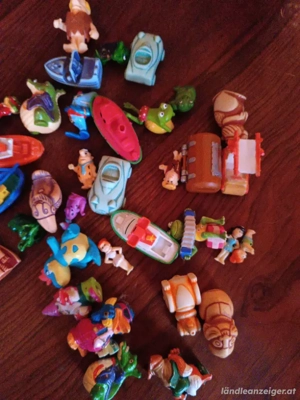 34 Kinderüberraschungsfiguren Bild 3