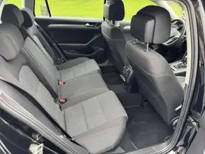 VW Passat Bild 11