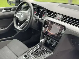 VW Passat Bild 15