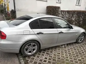 BMW 3er Bild 2