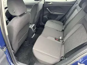 VW T-Cross Bild 12