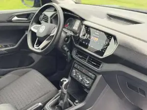 VW T-Cross Bild 8