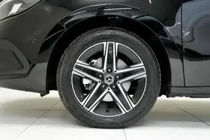 Mercedes-Benz T 160 d Standard PDC Navi KAM KlimaA LM SpurH Bild 3