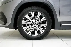 Mercedes-Benz EQA 350 4MATIC Navi Leder ACC PDC SpurH Pano HUD Bild 4