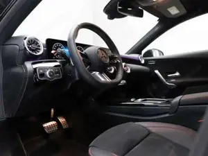 Mercedes-Benz A 180 d Kompaktlimousine W-Paket Night Navi Sport Bild 6