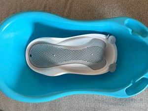 Keeeper Babybadewanne mit Ständer + Angelcare Babywannensitz - Set in sehr gutem Zustand Bild 5