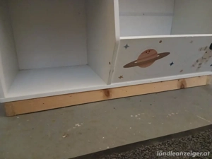 spieleschrank Bild 2
